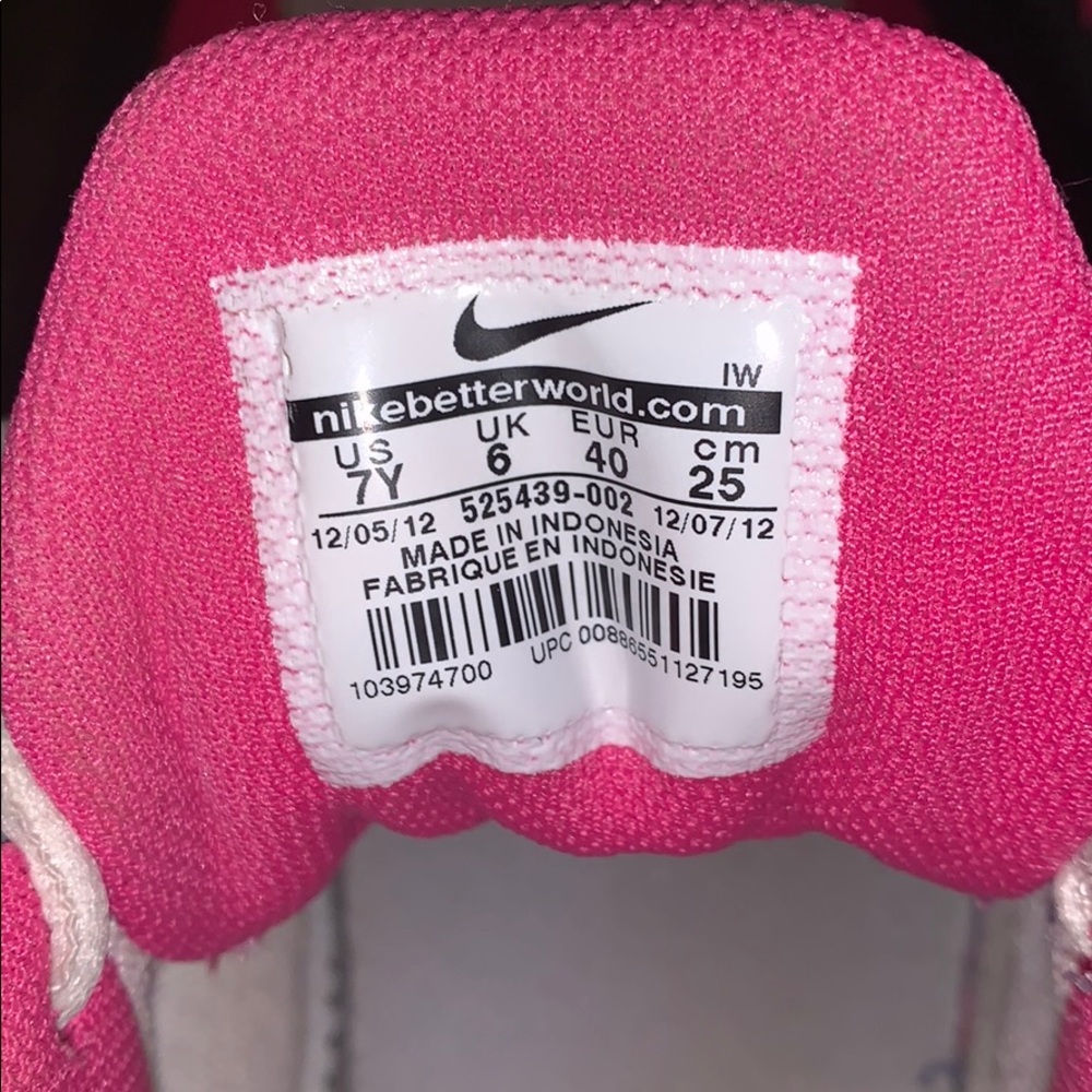 EUC Nike Pink/gray shoes... in great condition - Picture 8 of 8